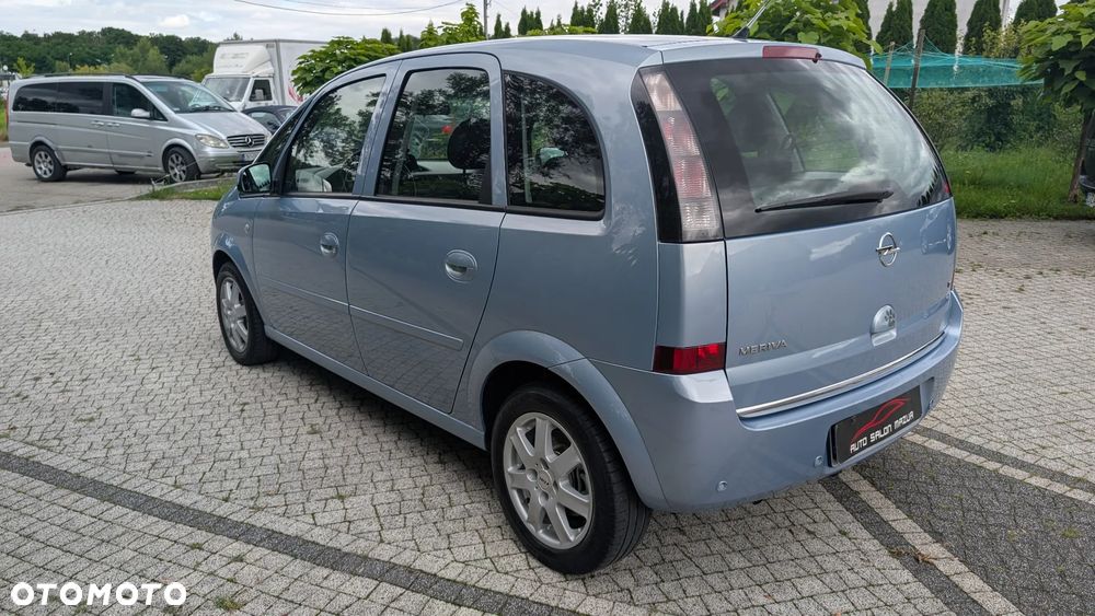 Opel Meriva 1.6 16V Innovation 110 Jahre - 2