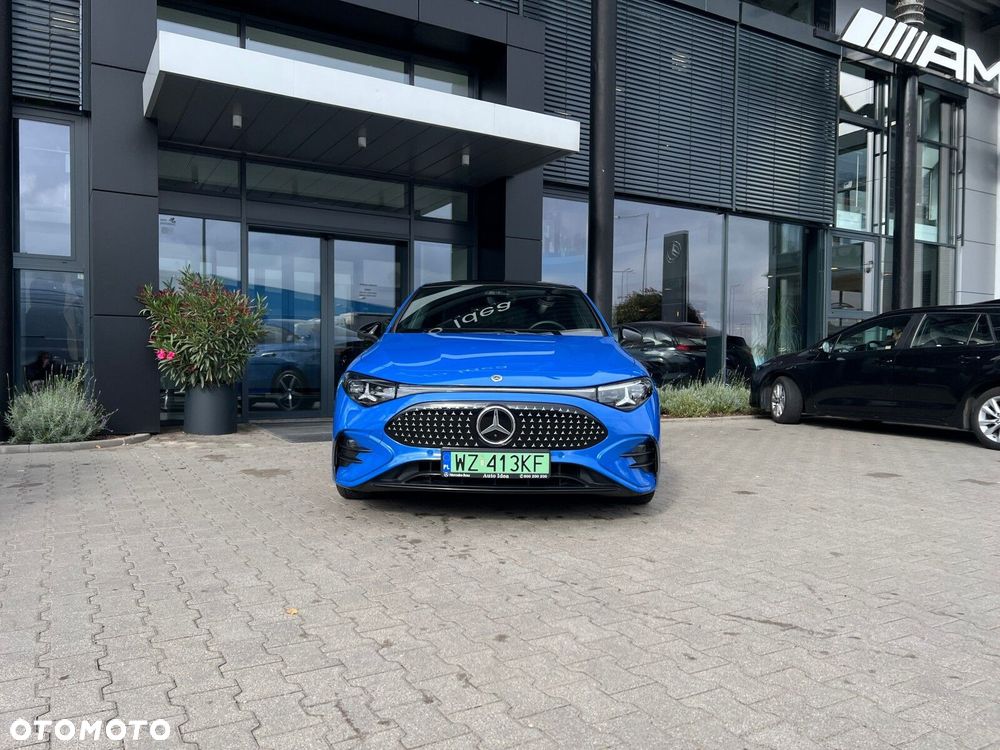 Mercedes-Benz CLA - 5