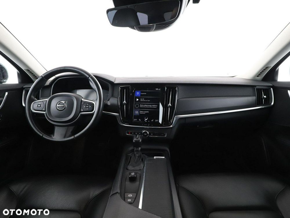 Volvo V90 D3 Momentum - 16