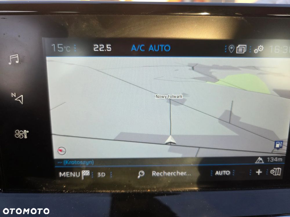 Peugeot 2008 BlueHDi 110 Active - 21