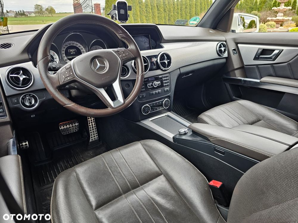 Mercedes-Benz GLK - 16