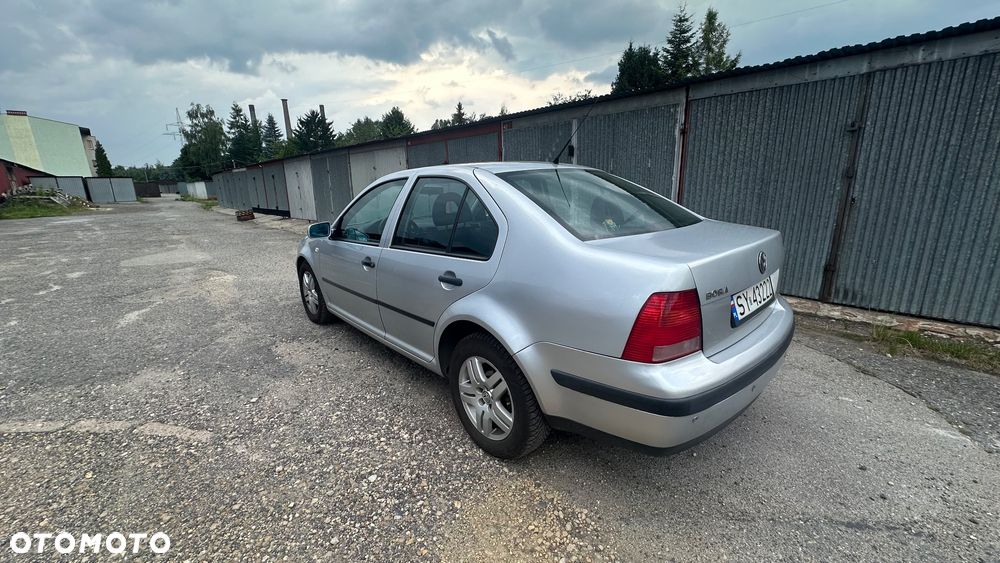 Volkswagen Bora 1.9 SDI - 10