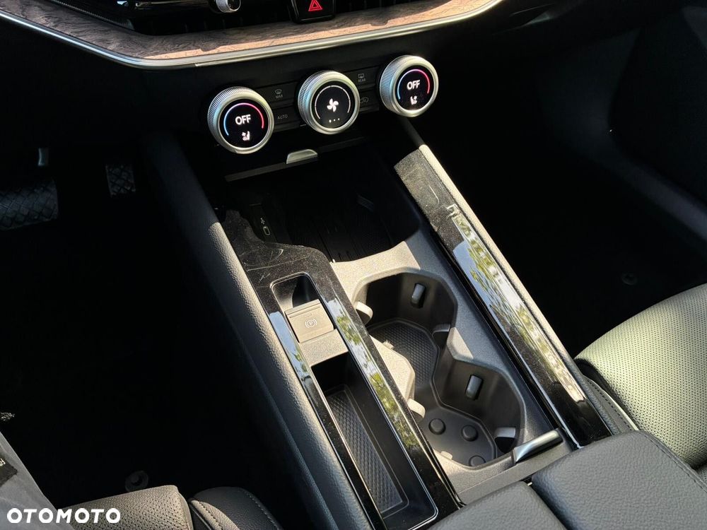 Skoda Superb - 25