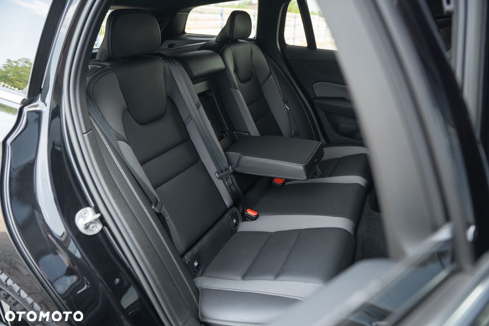 Volvo V60 B3 B Geartronic Inscription - 36