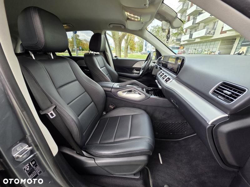 Mercedes-Benz GLE 300 d 4-Matic - 38