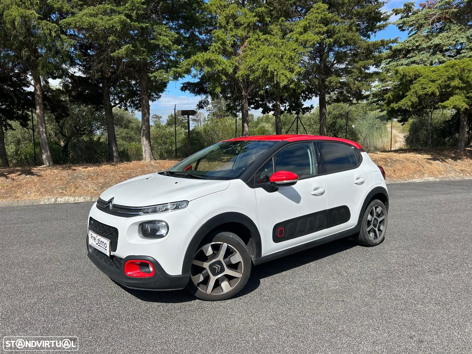 Citroën C3 1.2 PureTech Shine - 16