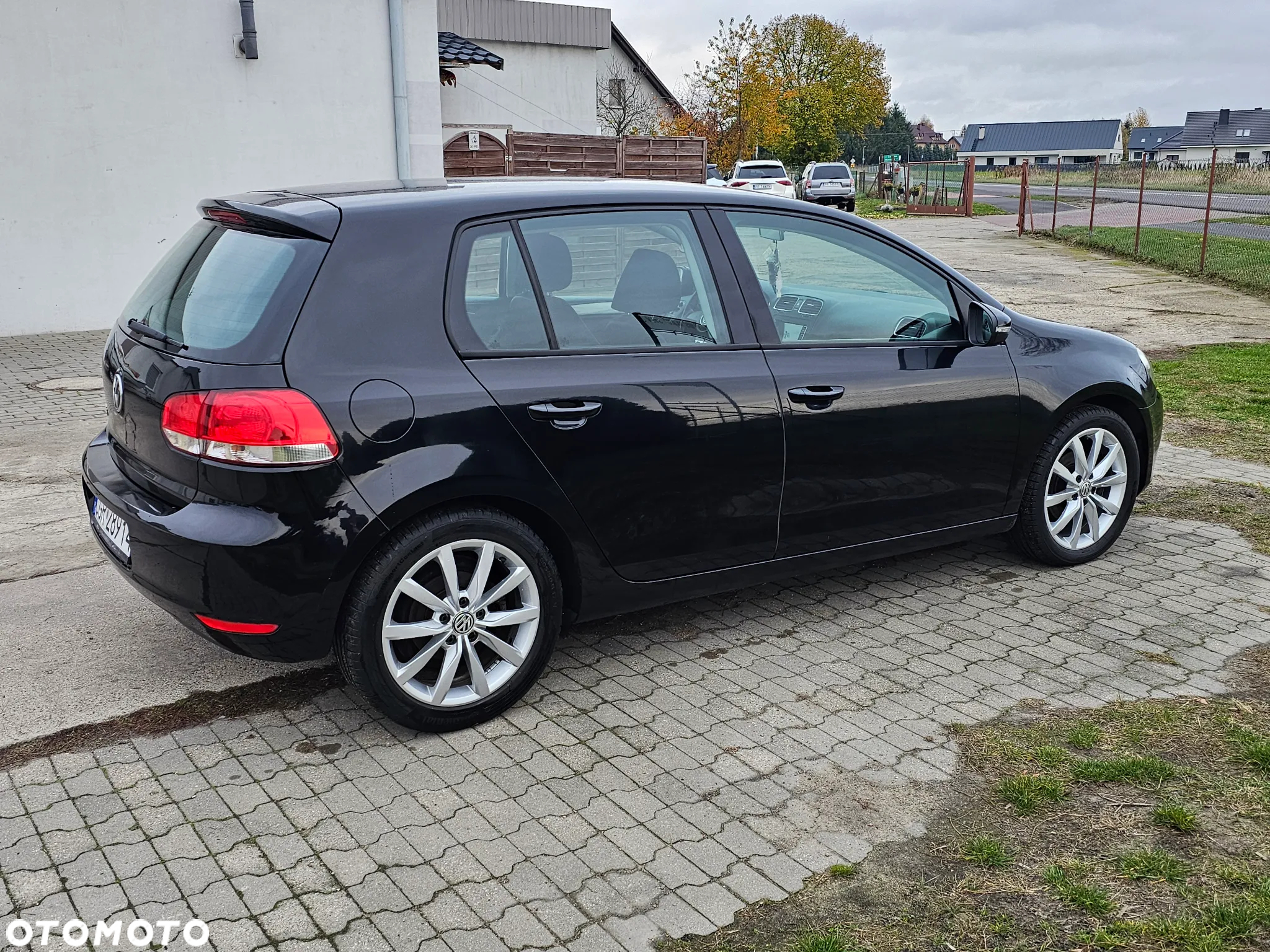 Volkswagen Golf - 8