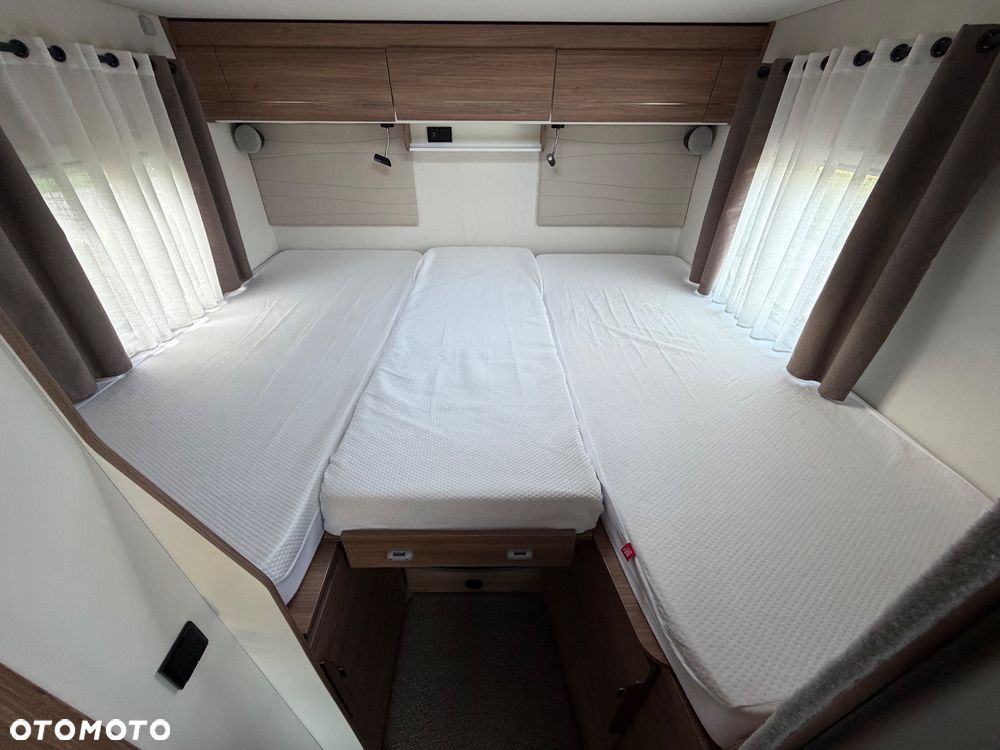 PILOTE P746GJ Expression - 27