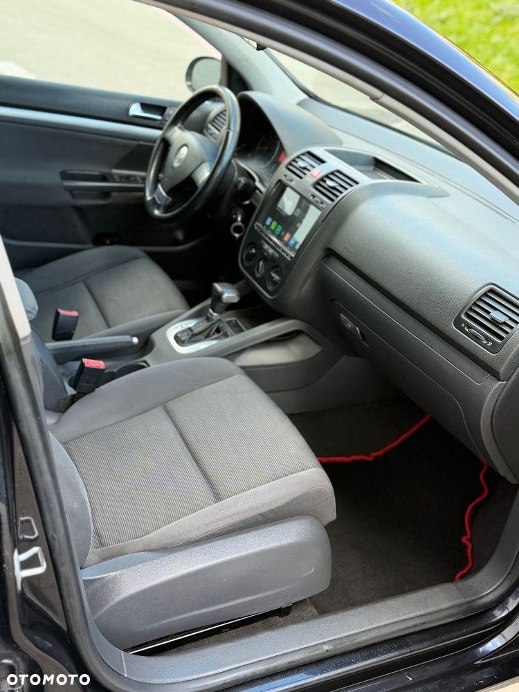 Volkswagen Golf 1.6 Automatik Trendline - 8