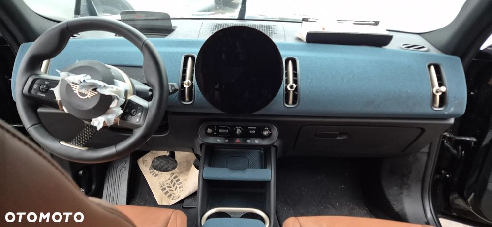 MINI Countryman C mHEV Blackyard - 27