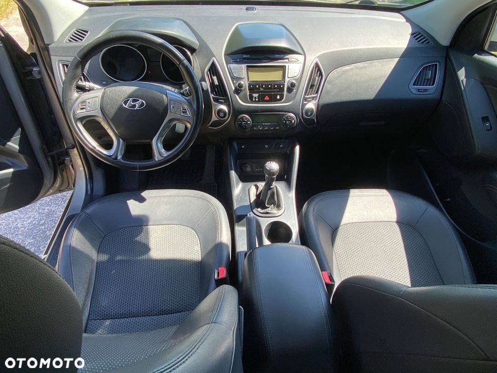 Hyundai ix35 2.0 Comfort 2WD - 11