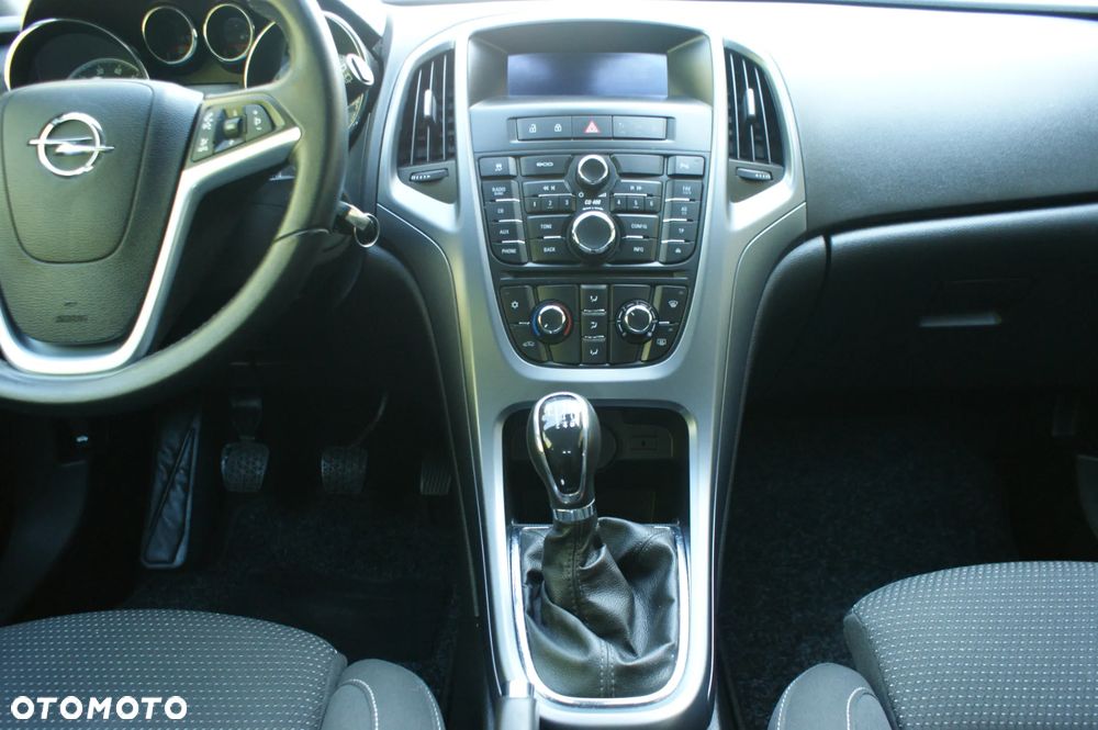 Opel Astra 1.4 Turbo - 7