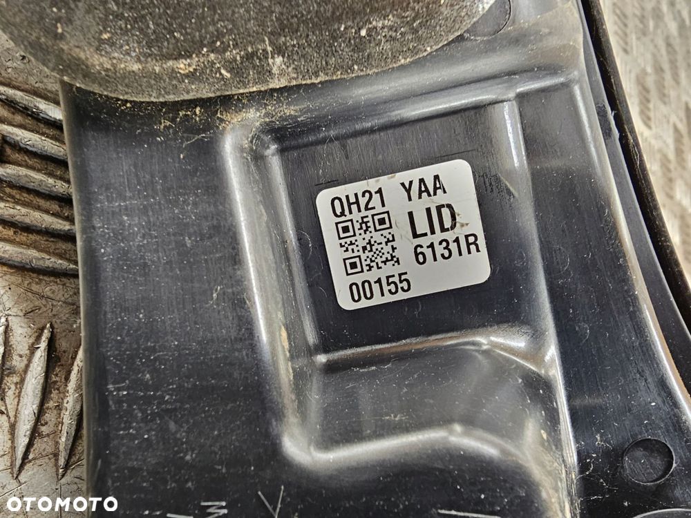 suzuki sx4 s-cross 21r+ prawa lampa tył w klapę led eu - 5