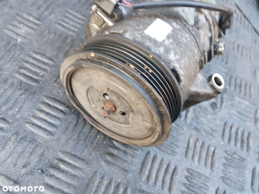 POMPA SPRĘŻARKA KLIMATYZACJI GE447220-9687 MITSUBISHI COLT 6 VI Z30 1.3 16V - 2