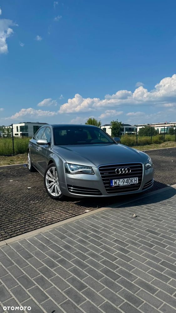 Audi A8 - 1