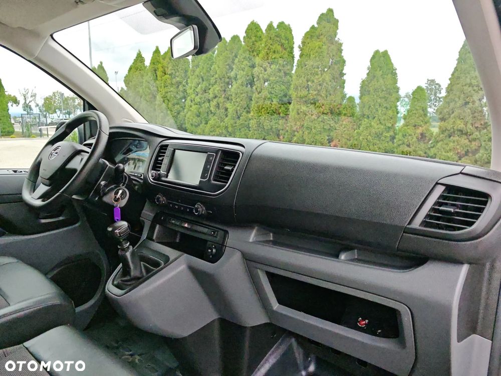 Opel VIVARO - 21