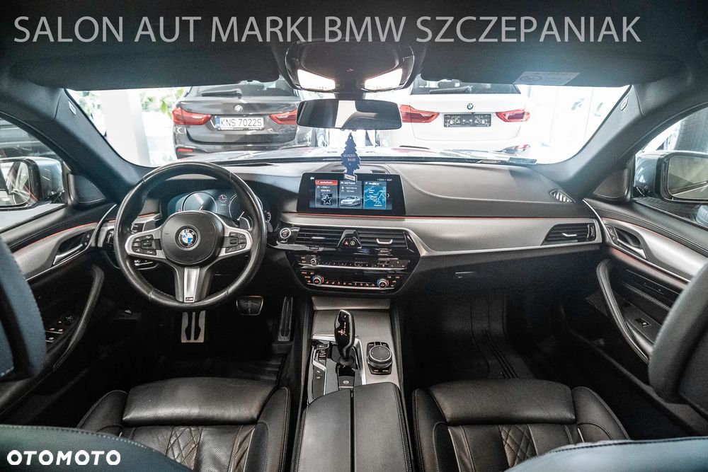 BMW Seria 5 540d xDrive M Sport sport - 23