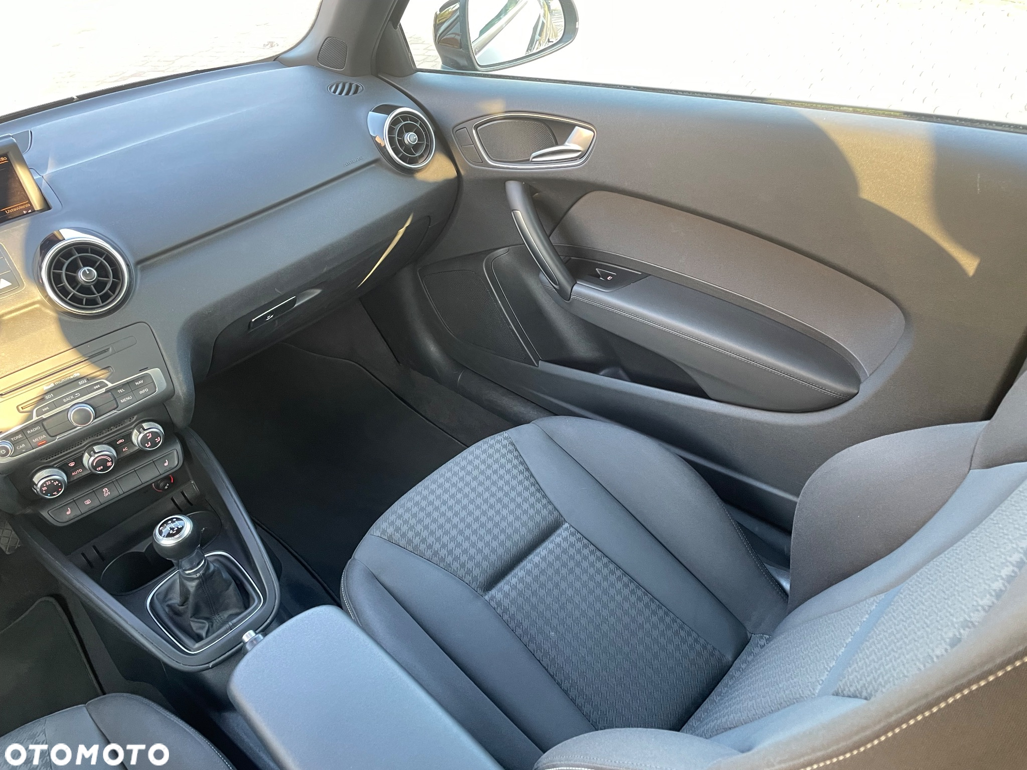 Audi A1 1.4 TFSI Attraction - 24