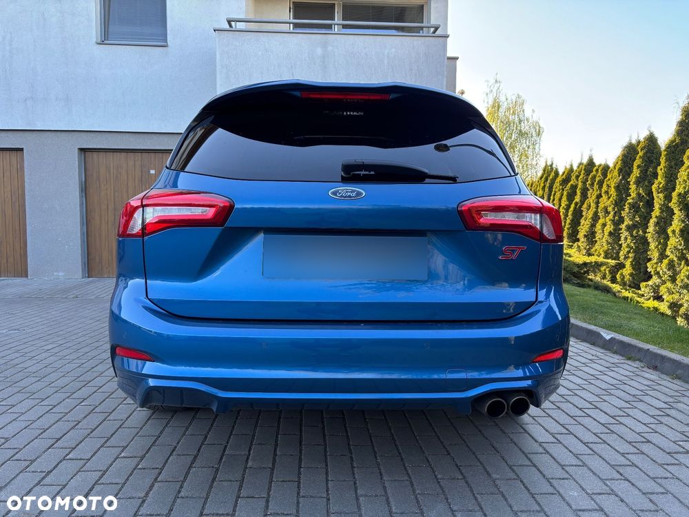 Ford Focus 2.0 EcoBlue ST - 17