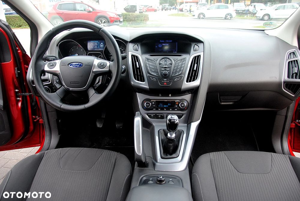 Ford Focus 1.6 TDCi DPF Titanium - 11