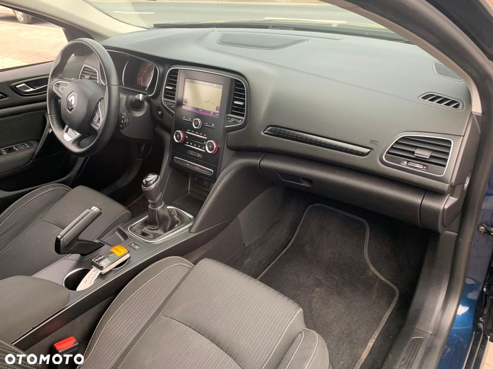 Renault Megane 1.5 dCi Energy Bose EU6 - 29