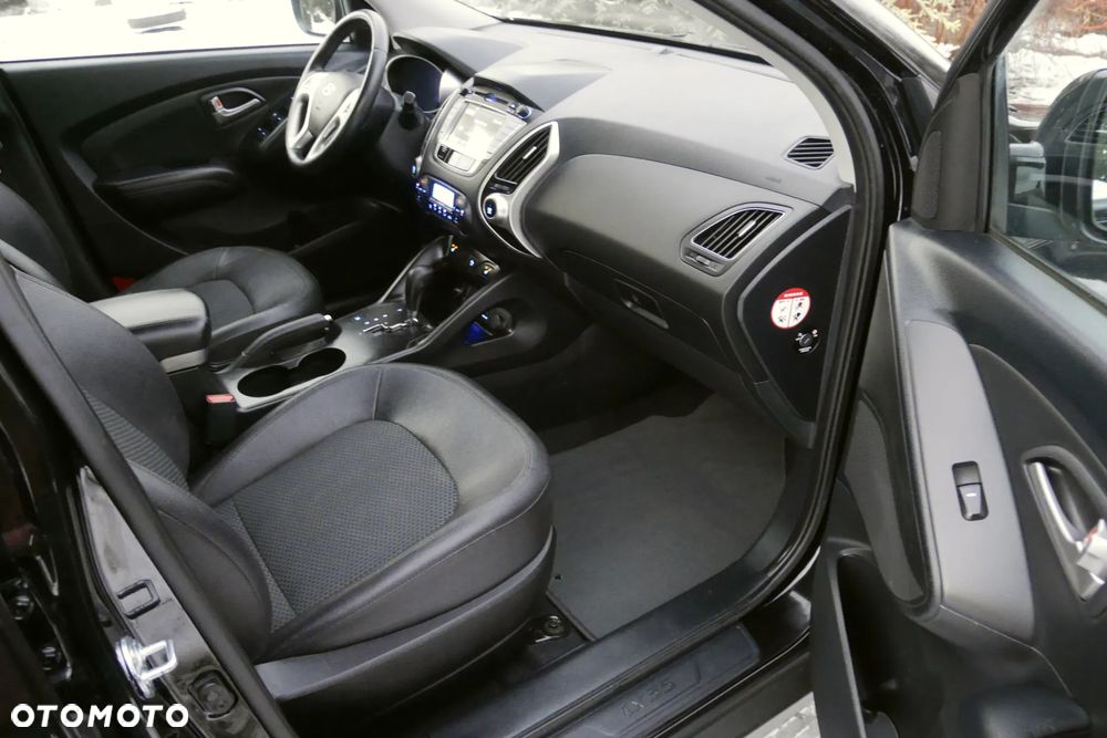 Hyundai ix35 2.0 CRDi 4WD Automatik Premium - 17