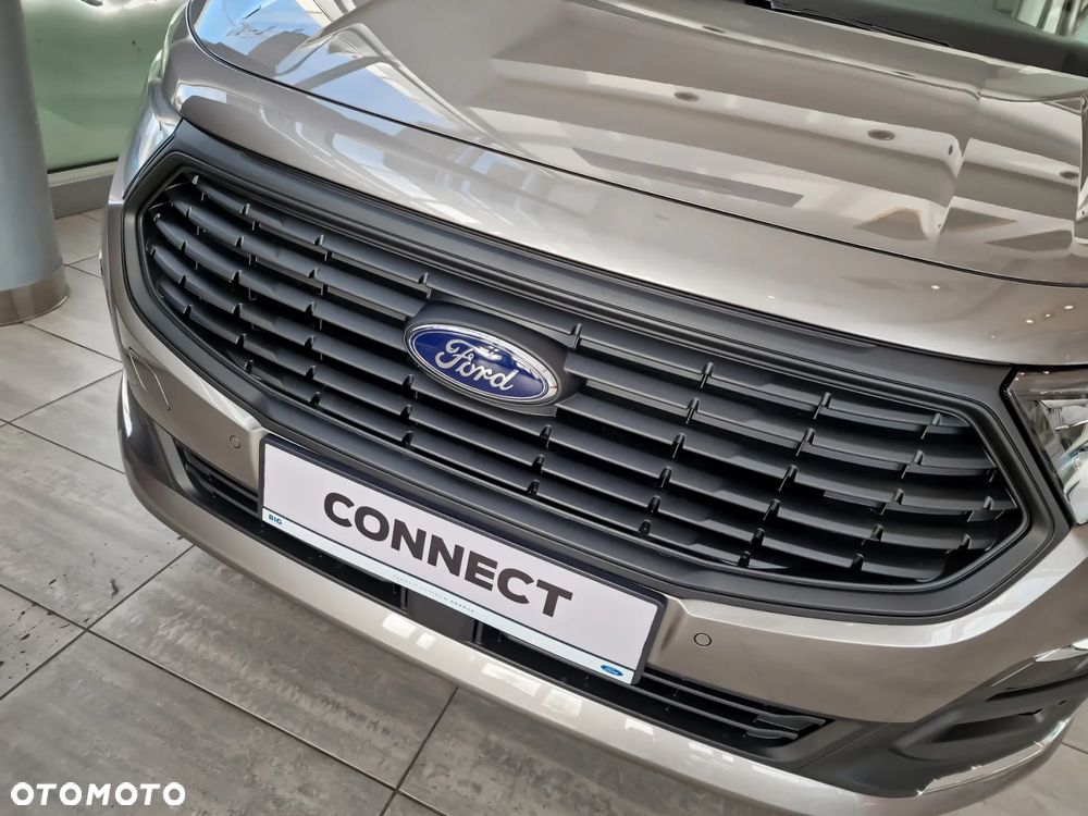 Ford Tourneo Connect Grand - 5