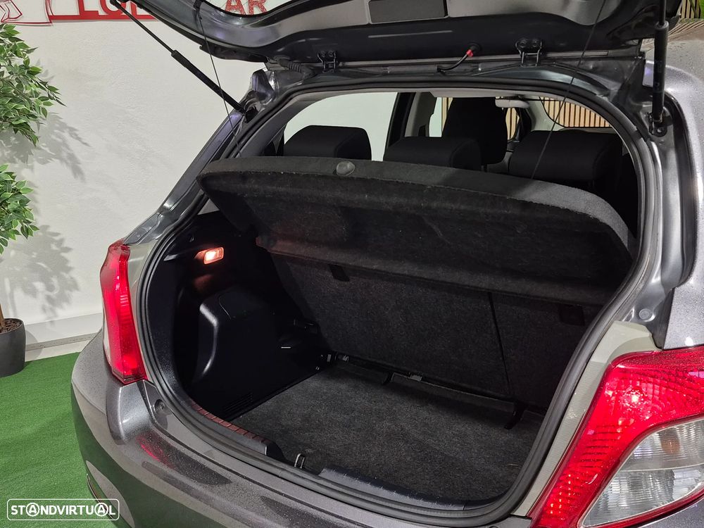 Toyota Yaris 1.0 VVT-i Comfort+P.Style - 7