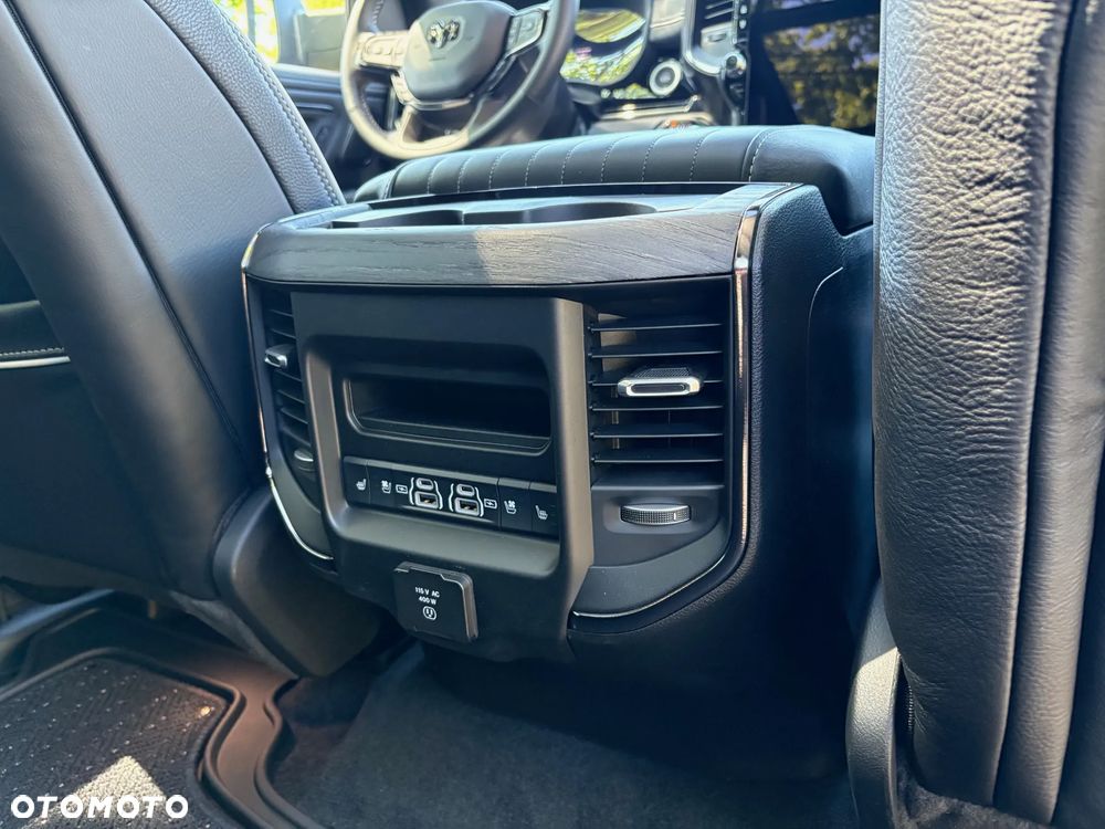 RAM 1500 - 22