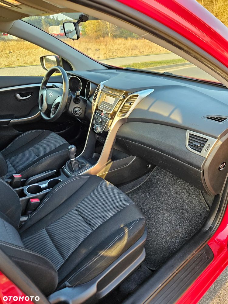 Hyundai i30 - 21