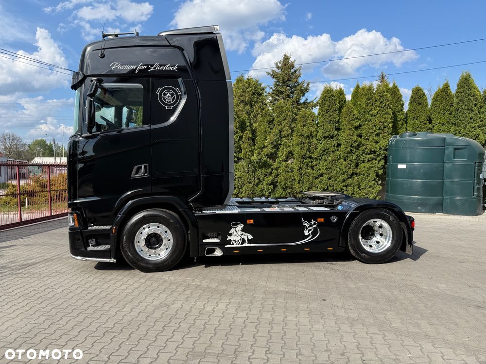 Scania - 16
