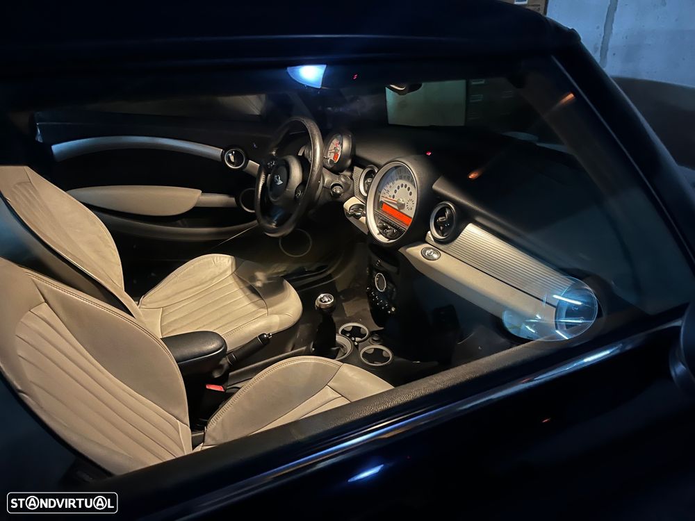 MINI Cabrio Cooper D - 1