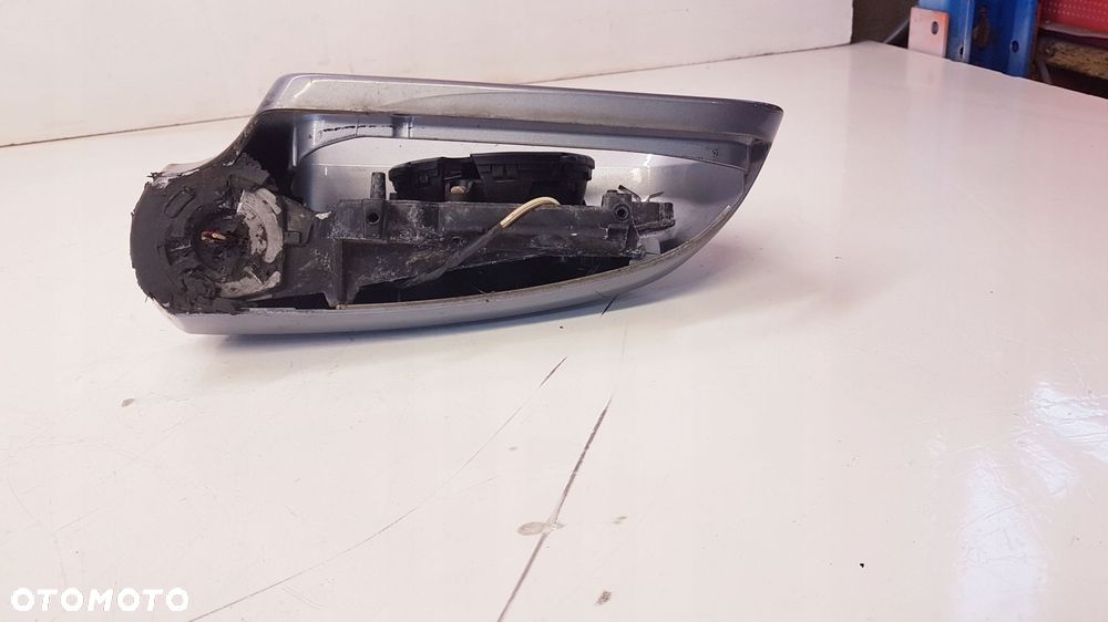 MECHANIZM OBUDOWA LUSTERKA AUDI A3 8P 8P1858532F - 4