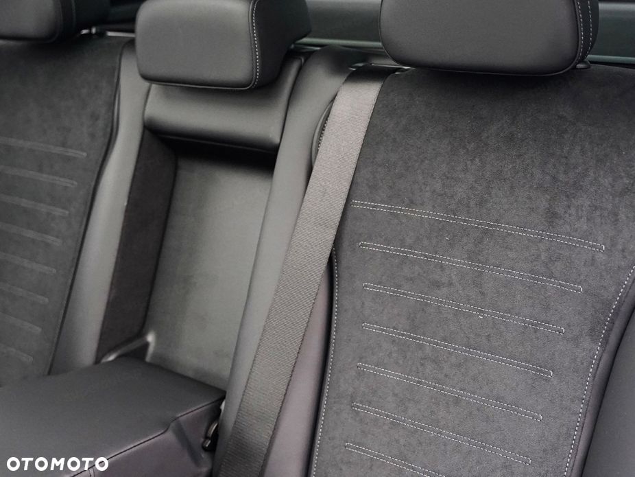 Mercedes-Benz GLC 220 d mHEV 4-Matic AMG Line - 11