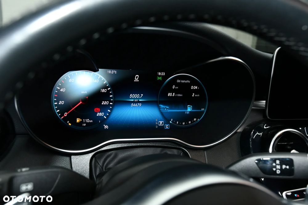 Mercedes-Benz Klasa C 300 d 4MATIC 9G-TRONIC - 17