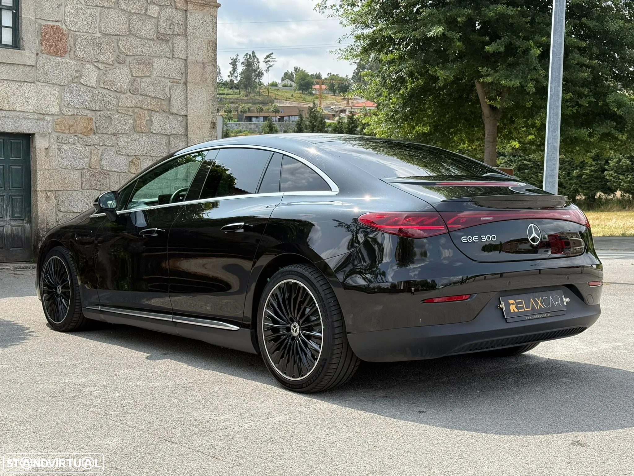Mercedes-Benz EQE - 9