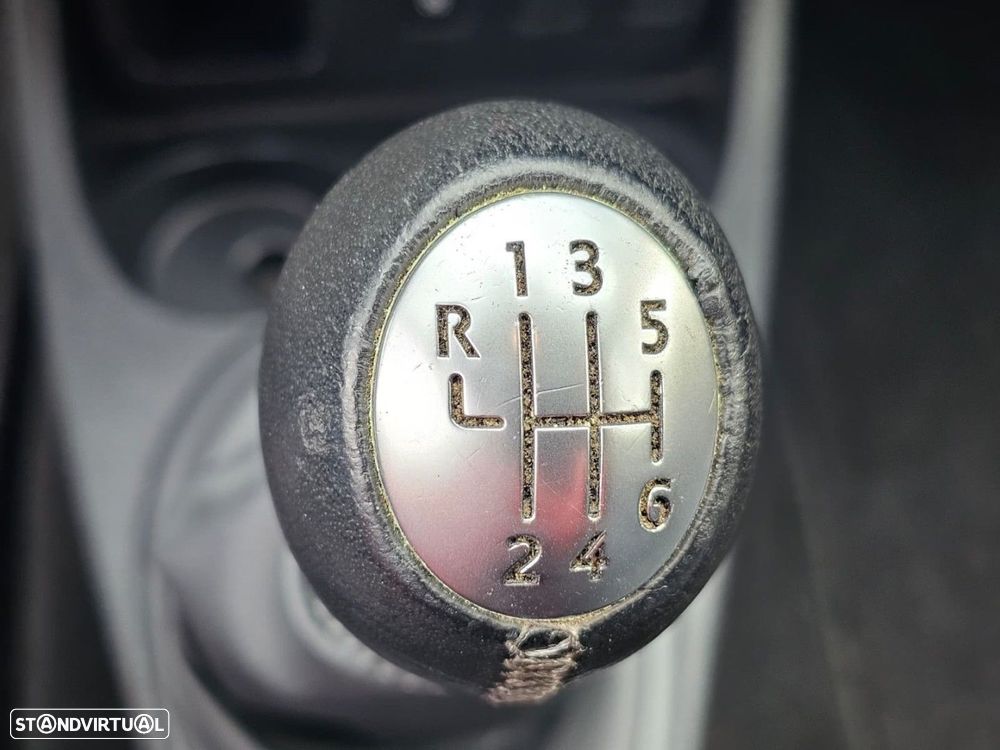 Dacia Duster 1.5 dCi Prestige - 13