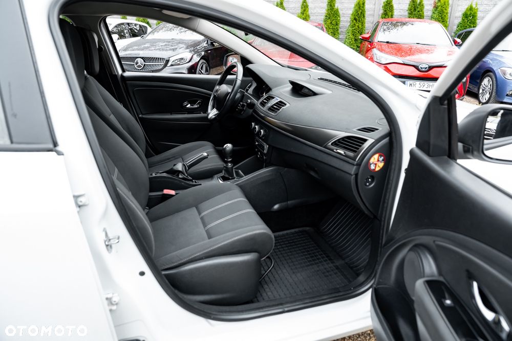 Renault Megane 1.6 16V Business - 23