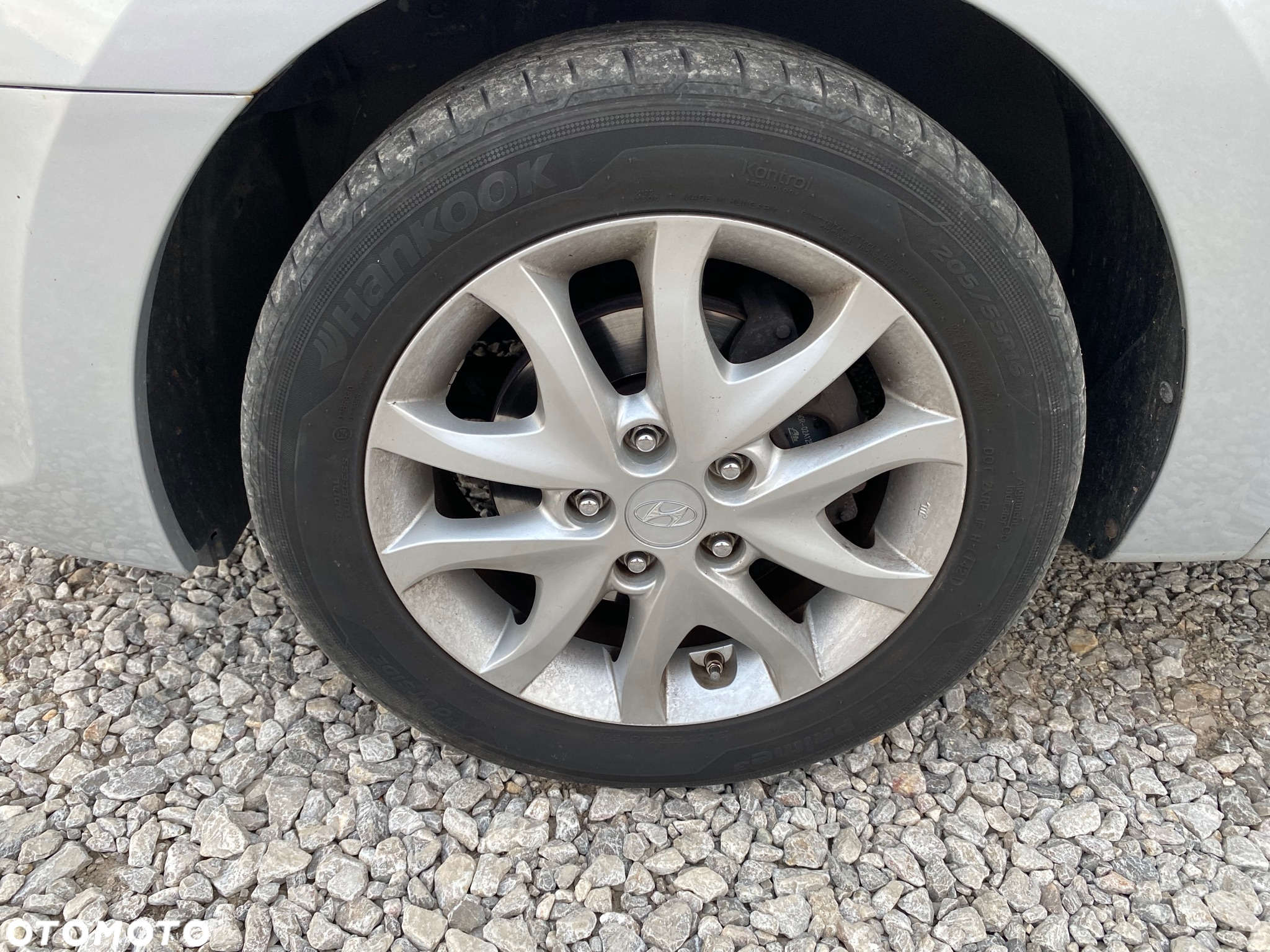 Hyundai i30 2.0 Premium - 17