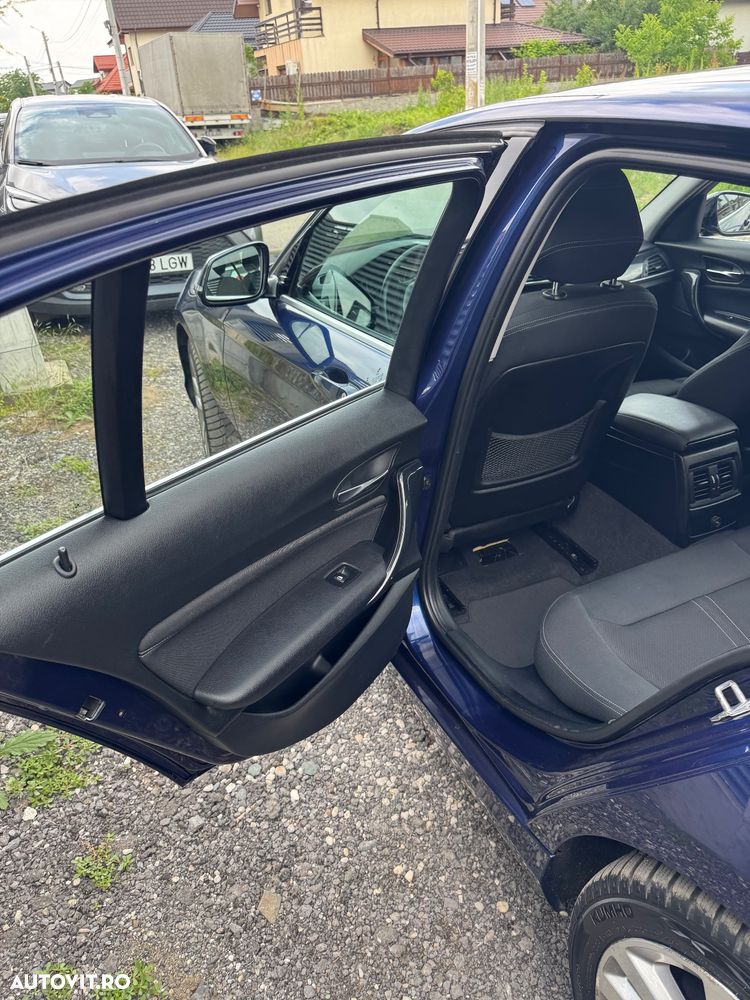 BMW Seria 1 - 11