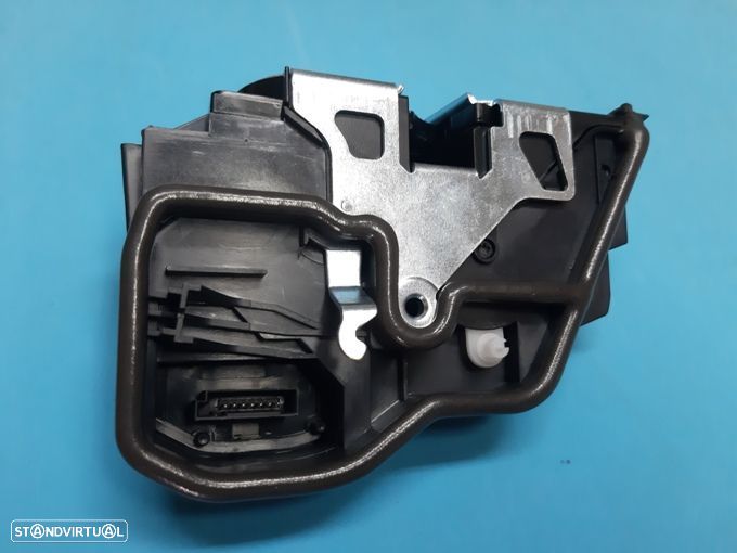 Fecho fechadura porta Bmw Série 3  E90 E91  de 2005-2012  NOVO - 3