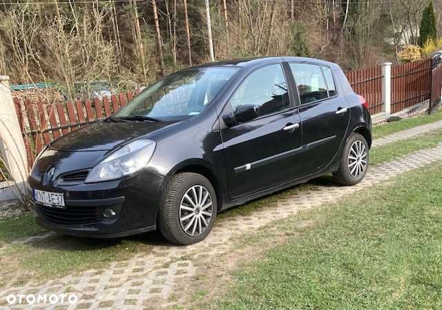 Renault Clio - 1