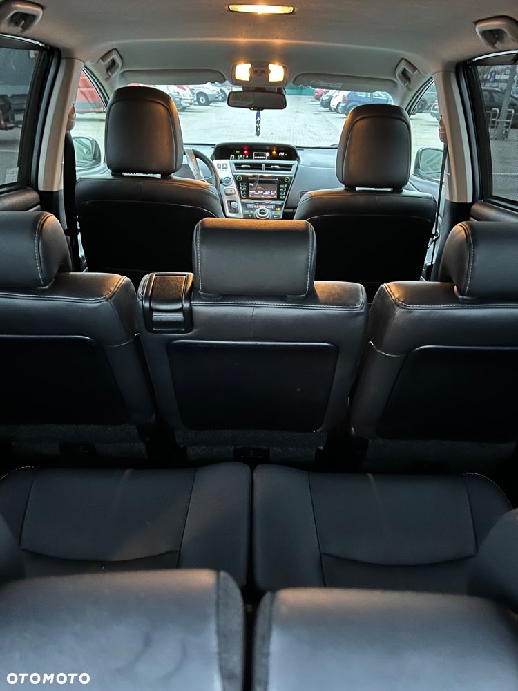 Toyota Prius+ (Hybrid) Comfort - 33