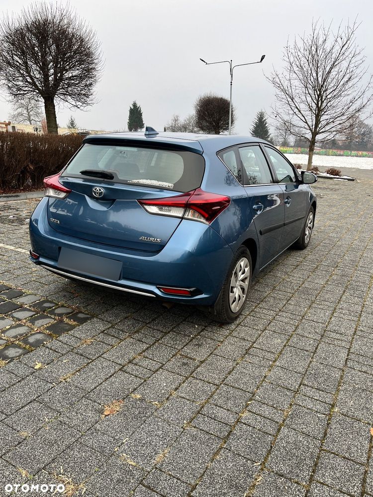 Toyota Auris 1.6 Comfort - 9