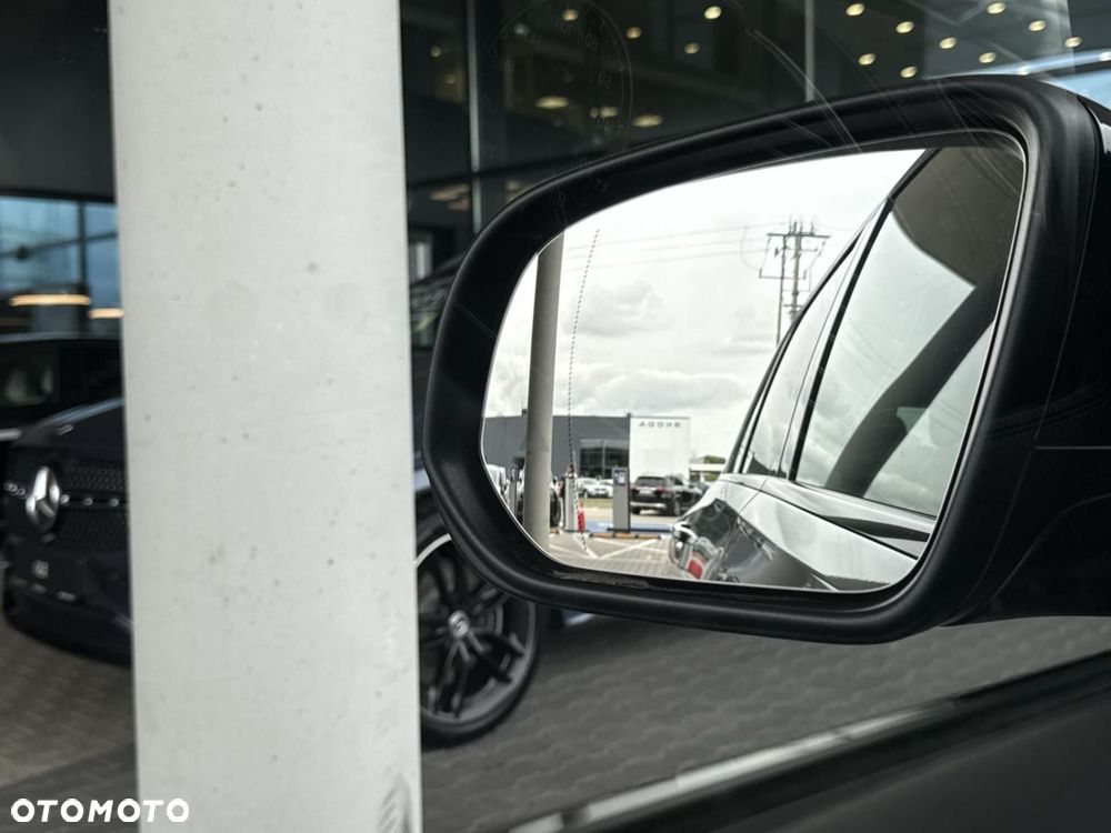 Mercedes-Benz GLE - 28