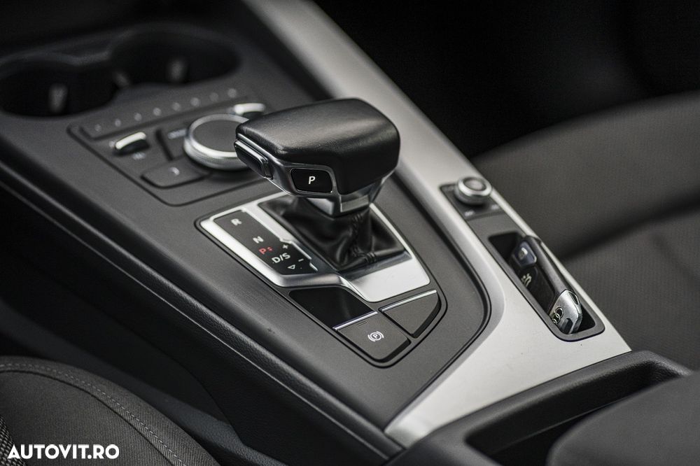 Audi A4 Avant 35 TDI S tronic design - 18