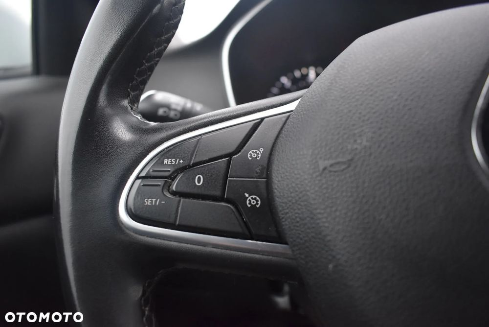 Renault Megane ver-1-5-blue-dci-zen - 24