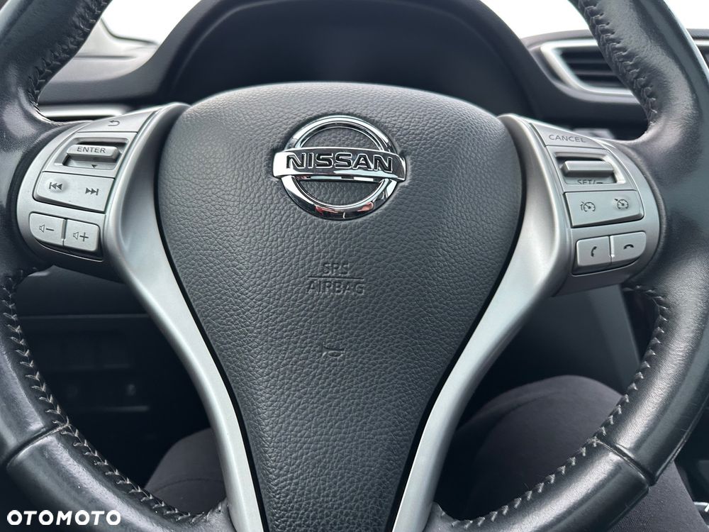 Nissan Qashqai 1.6 DIG-T Tekna - 18