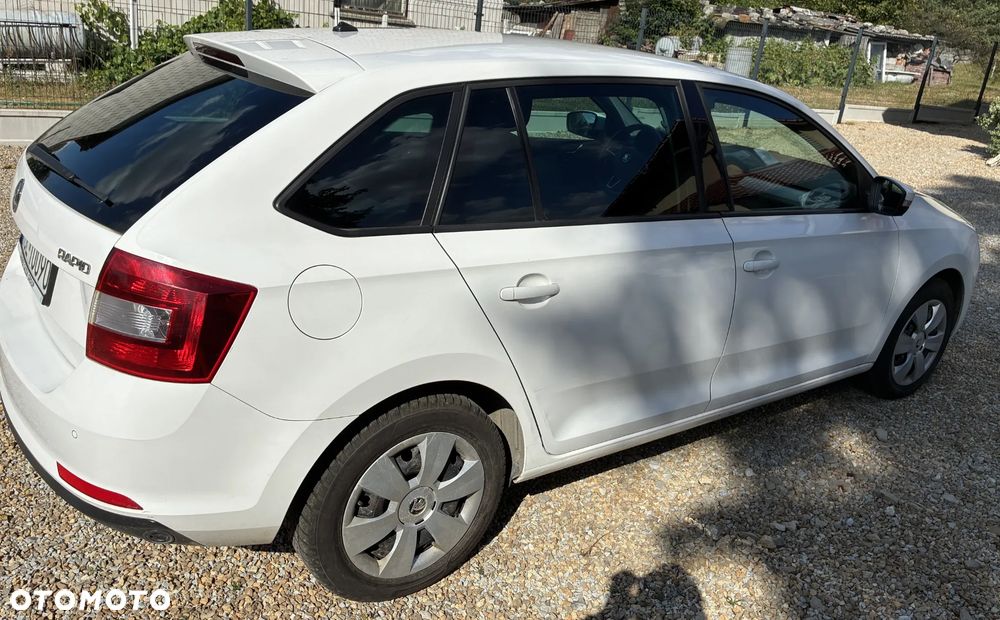 Skoda RAPID 1.2 TSI Ambition - 7