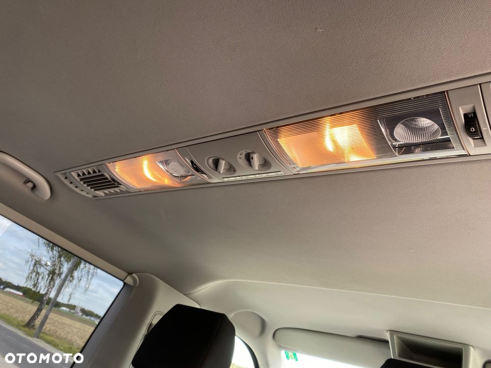 Volkswagen Caravelle L1 Comfortline - 16